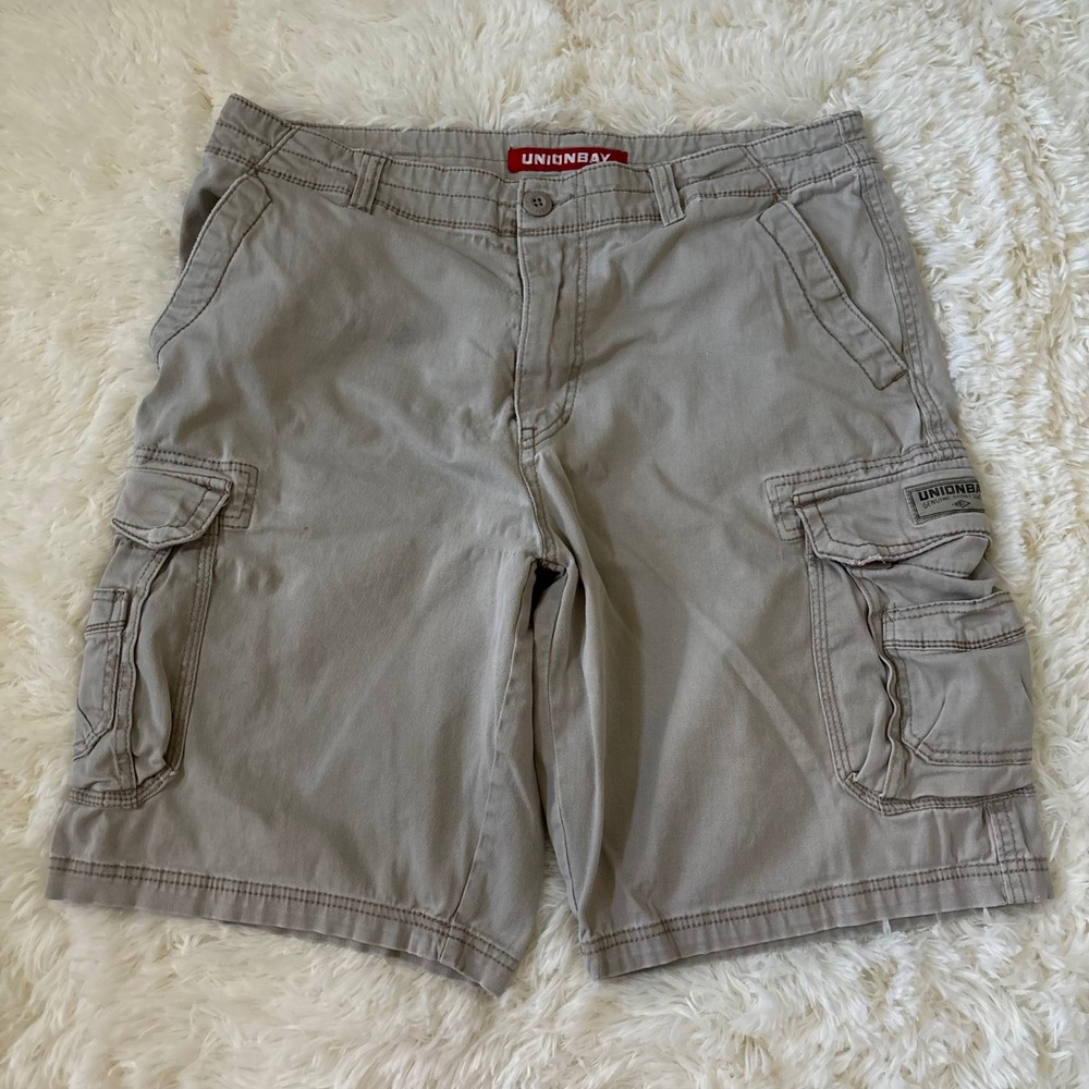 Unionbay Mens Khaki Cargo Shorts Size 36 Tan Cotton Blend Utility Pockets